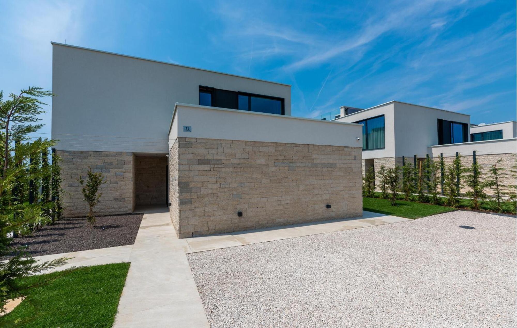 Awesome Home In Porec With Sauna Poreč Exterior foto